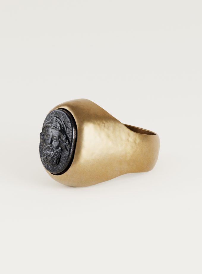 Menelao C05 Bassorilievo Argento